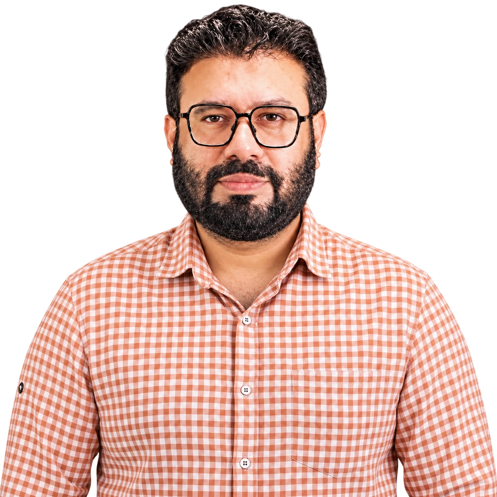 Abdul Sami, Economics teacher at The Professionals Core